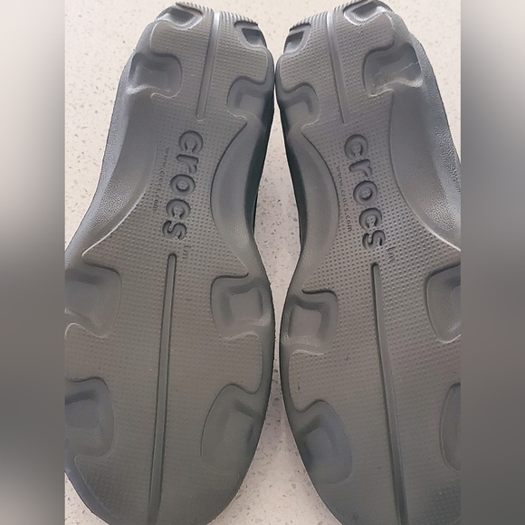CROCS Comfort Slip On Black Shoes Size 6 Ballet Flats - Picture 6 of 9